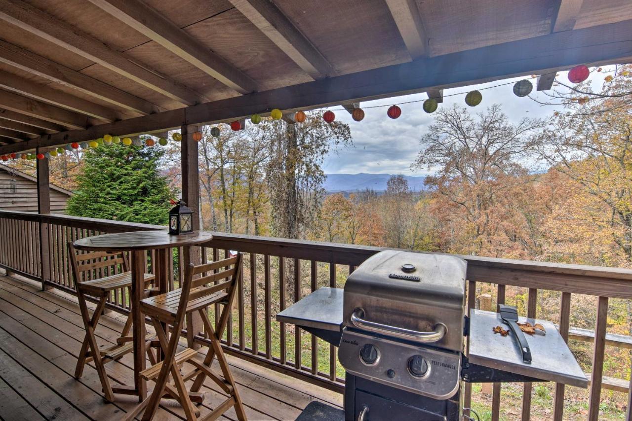 Cozy Cabin With Hot Tub And Smoky Mountain Views! Villa Bryson City Exterior photo