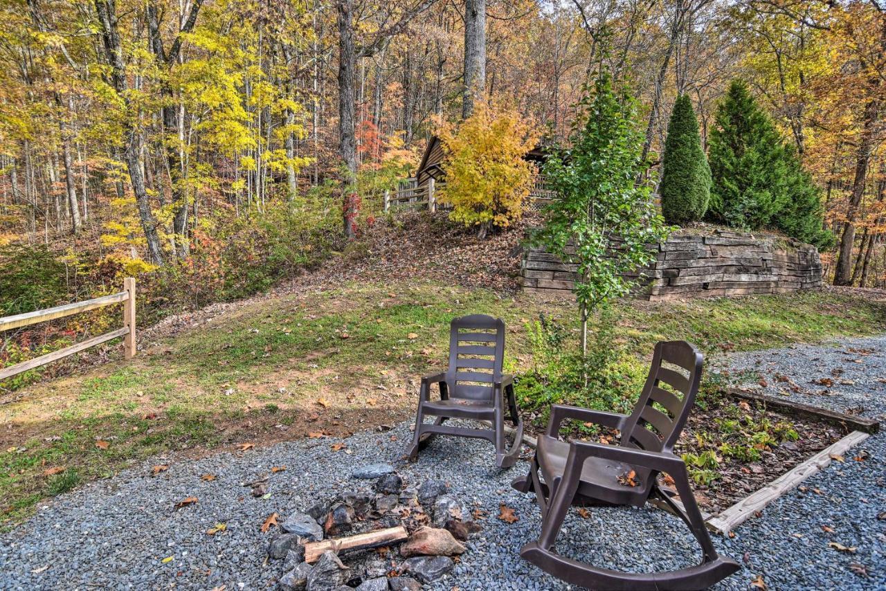 Cozy Cabin With Hot Tub And Smoky Mountain Views! Villa Bryson City Exterior photo